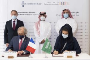 (L-R) Mr. Ludovic Pouille, Ambassador of the Republic of France to the Kingdom of Saudi Arabia; Mr. André Cointreau, President of Le Cordon Bleu; His Excellency Hamed Fayez, Deputy Minister of Culture, Vice Chairman of the Culinary Arts Commission; Ms. Mayada Badr, CEO of the Culinary Arts Commission; and His Excellency Rakan Al Touq, General Supervisor of Cultural Affairs and International Relations.